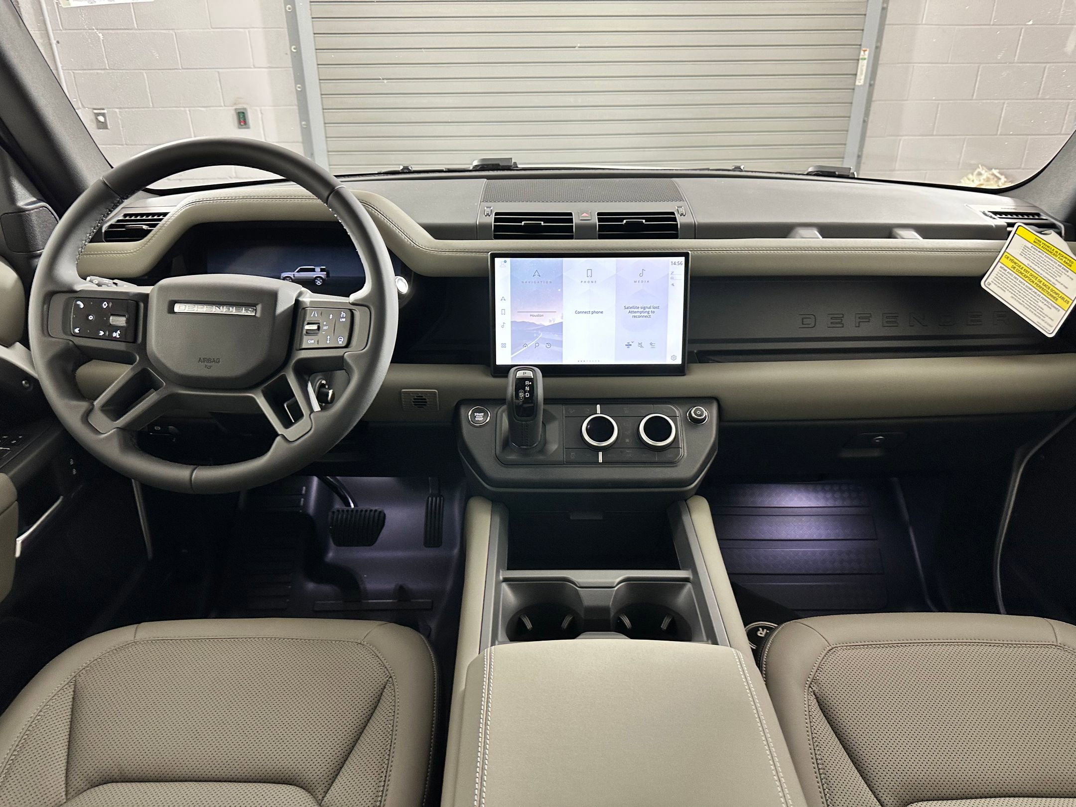 New 2025 Land Rover Defender 110 S image 13