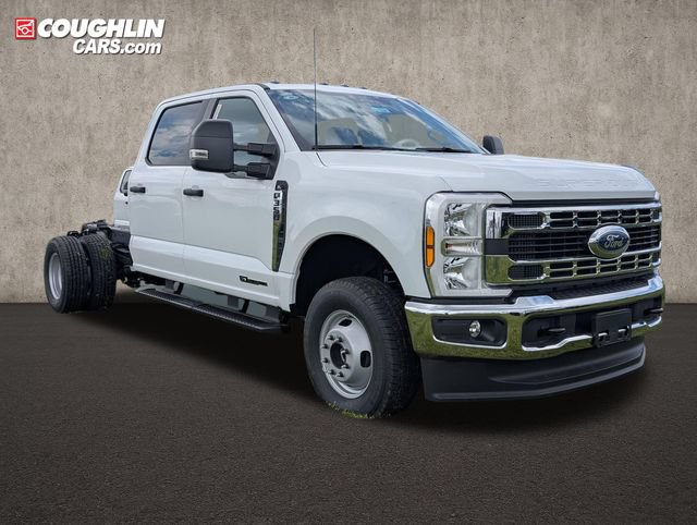 New 2026 Ford F350 XL w/ XL Chrome Package