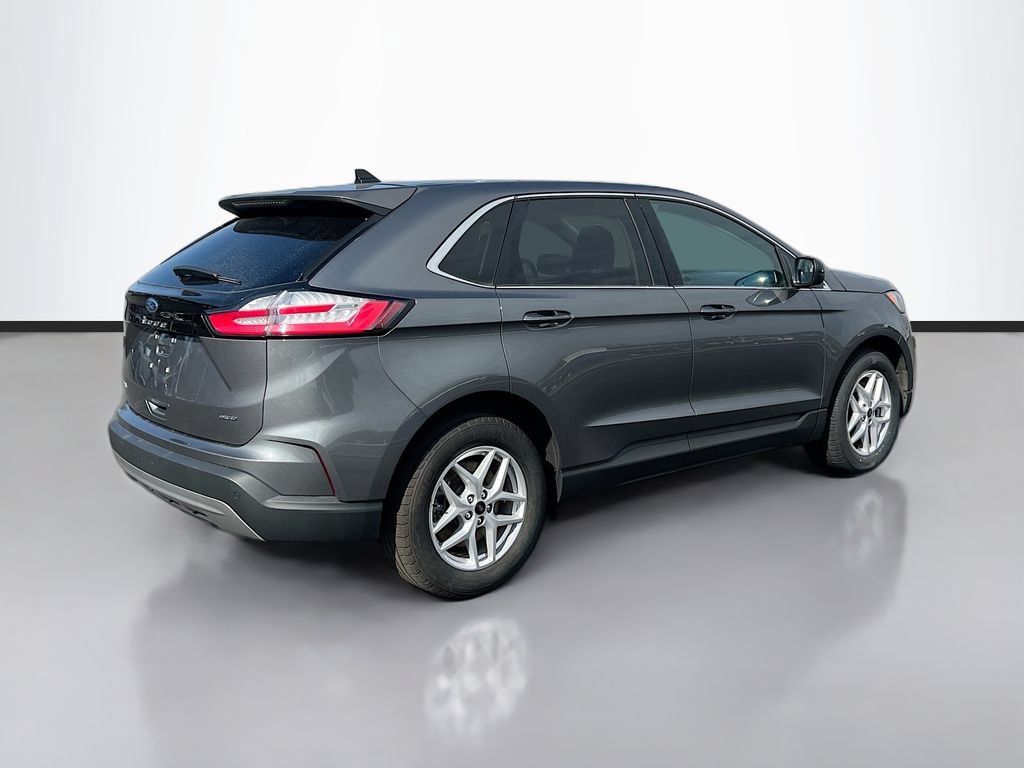 Used 2024 Ford Edge SEL AWD/4WD image 8