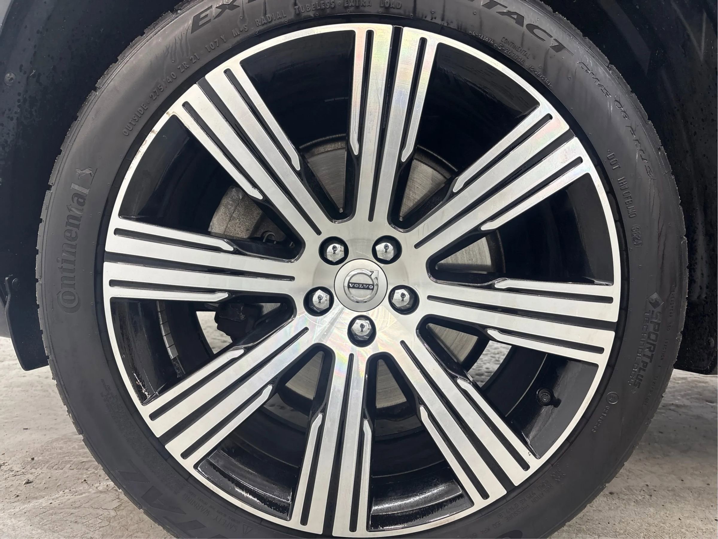 Used 2020 Volvo XC90 T6 Inscription w/ Protection Package Premier image 32