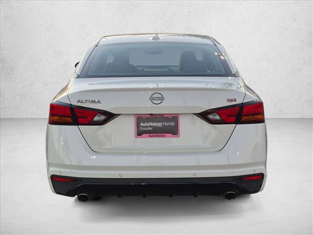 Used 2024 Nissan Altima 2.5 SR FWD image 7