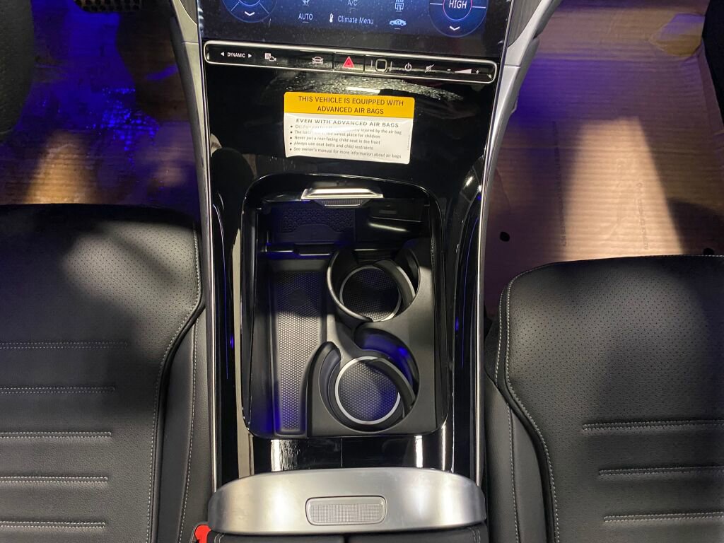 New 2026 Mercedes-Benz GLC 300 4MATIC image 14