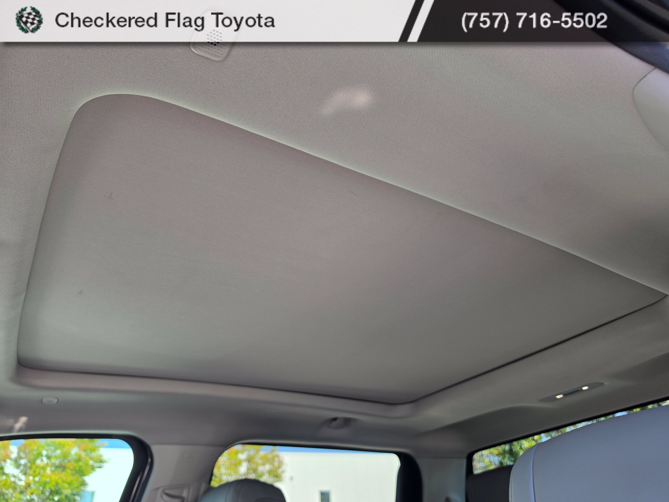 Used 2024 Toyota Tundra Limited AWD/4WD image 11