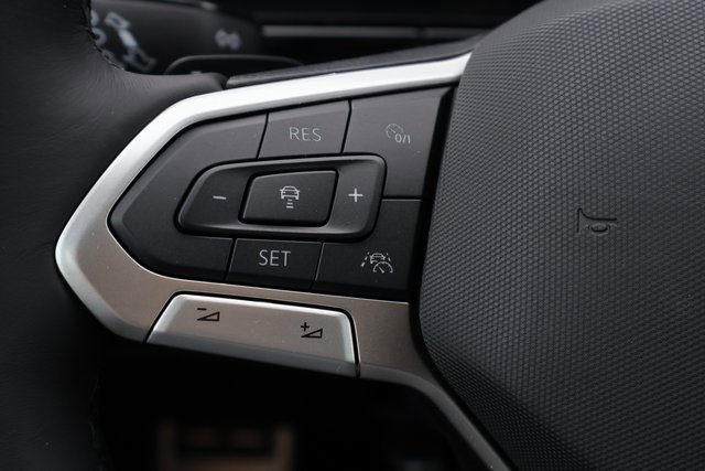 New 2026 Volkswagen Atlas SEL Premium R-Line image 21