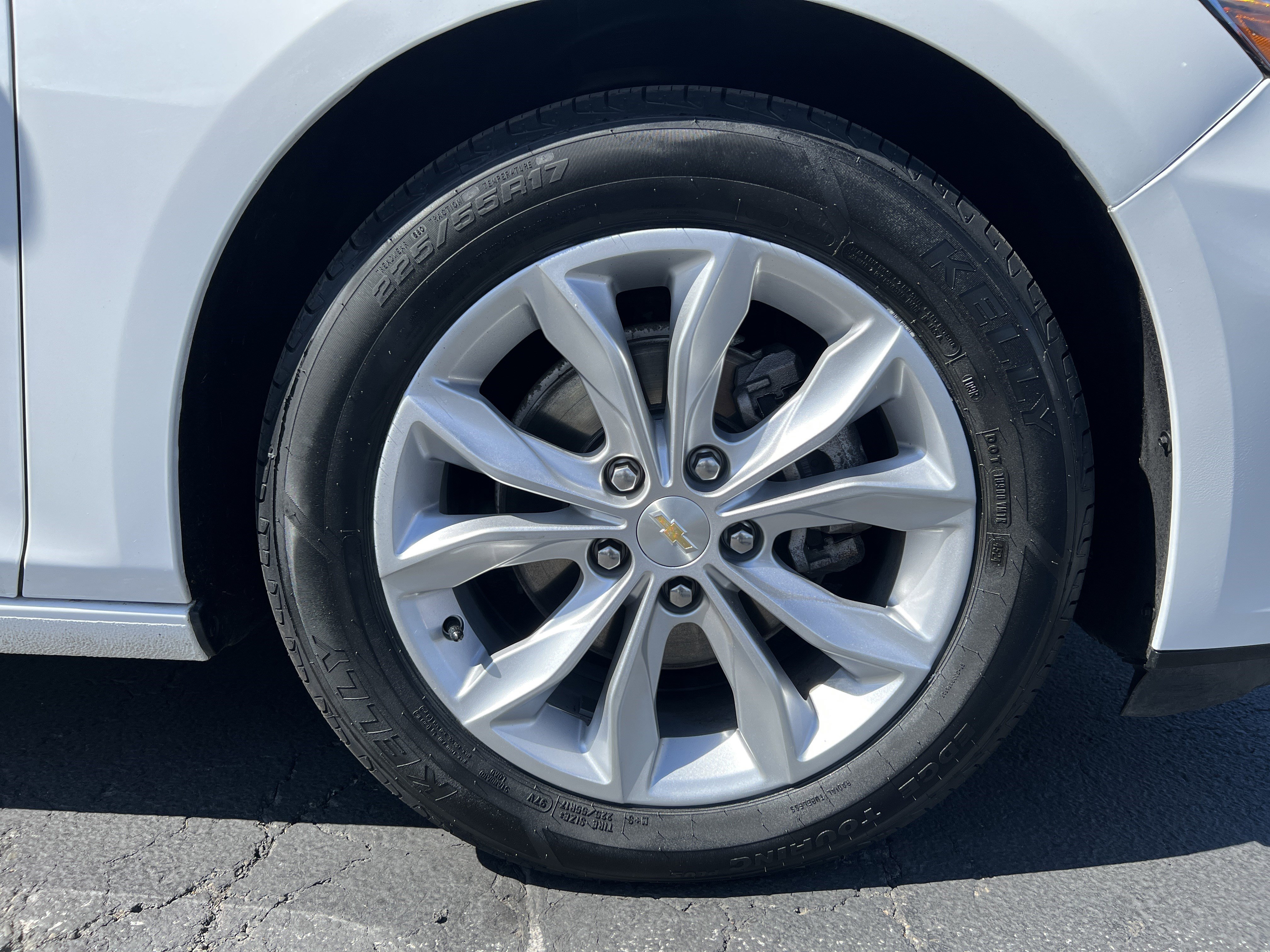 Used 2021 Chevrolet Malibu LT image 11