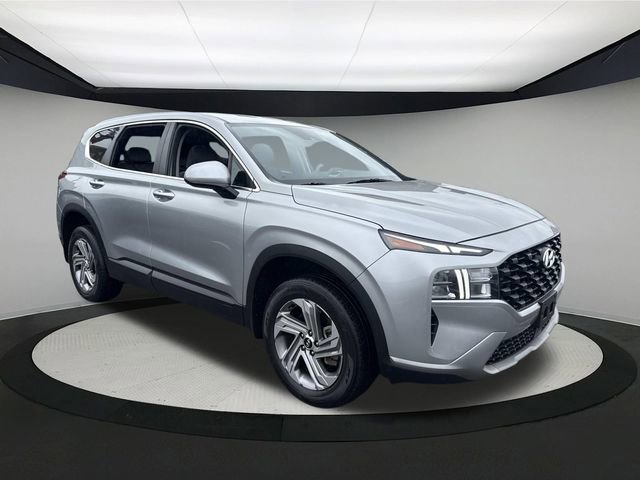 Used 2023 Hyundai Santa Fe SE image 4