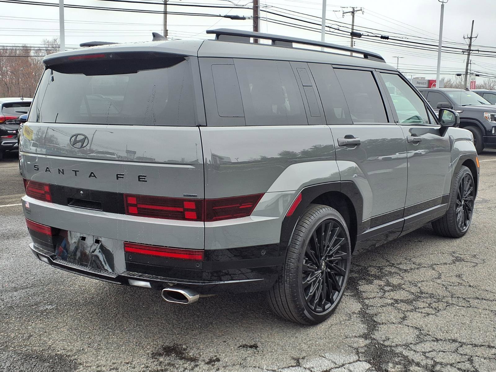 Used 2025 Hyundai Santa Fe Calligraphy AWD/4WD image 3