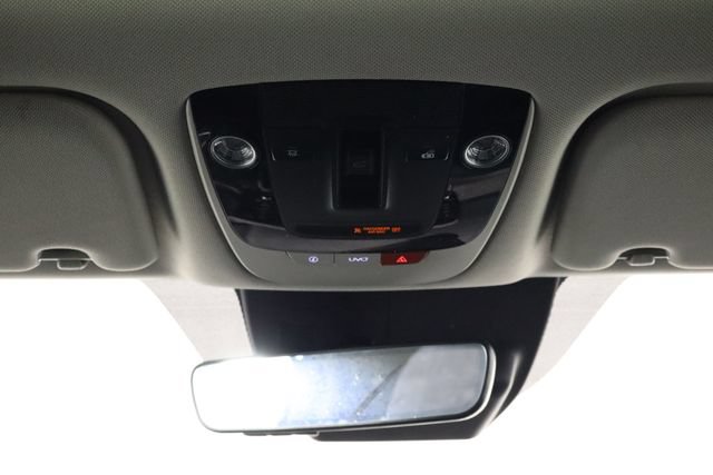 Used 2022 Kia Sorento EX w/ Panoramic Sunroof Package FWD image 24
