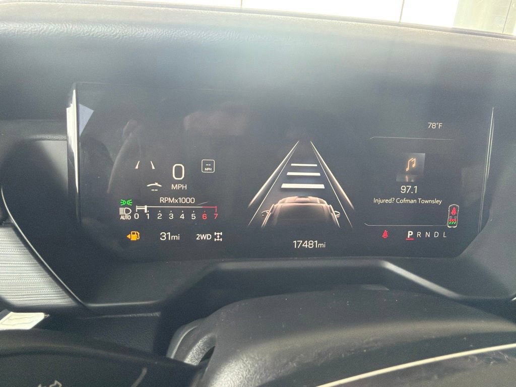 Used 2025 GMC Acadia Elevation AWD/4WD image 8