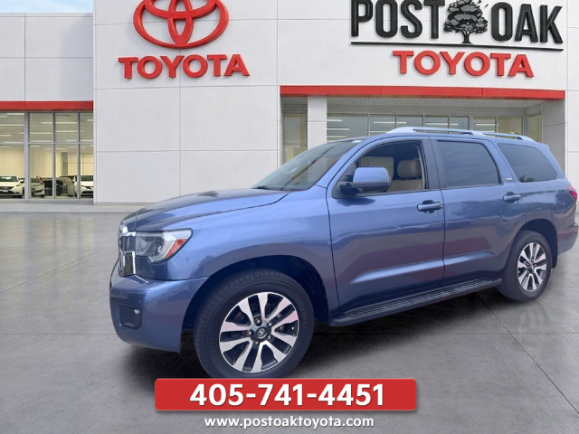 Used 2018 Toyota Sequoia SR5 w/ Premium Package AWD/4WD image 2