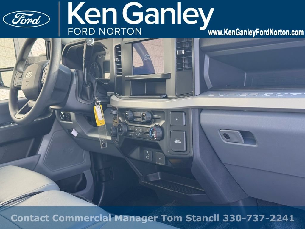 New 2026 Ford F550 4x4 Supercab Super Duty image 15