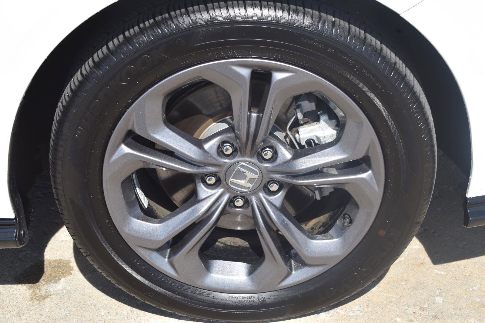 Used 2025 Honda Accord EX-L image 12