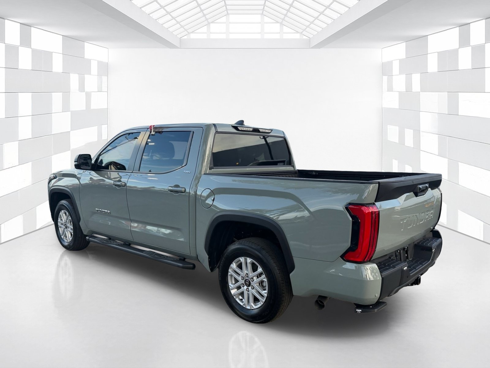 Used 2026 Toyota Tundra SR5 w/ SR5 Premium Package RWD image 5