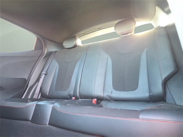 Used 2019 Hyundai Veloster 2.0 Premium image 13