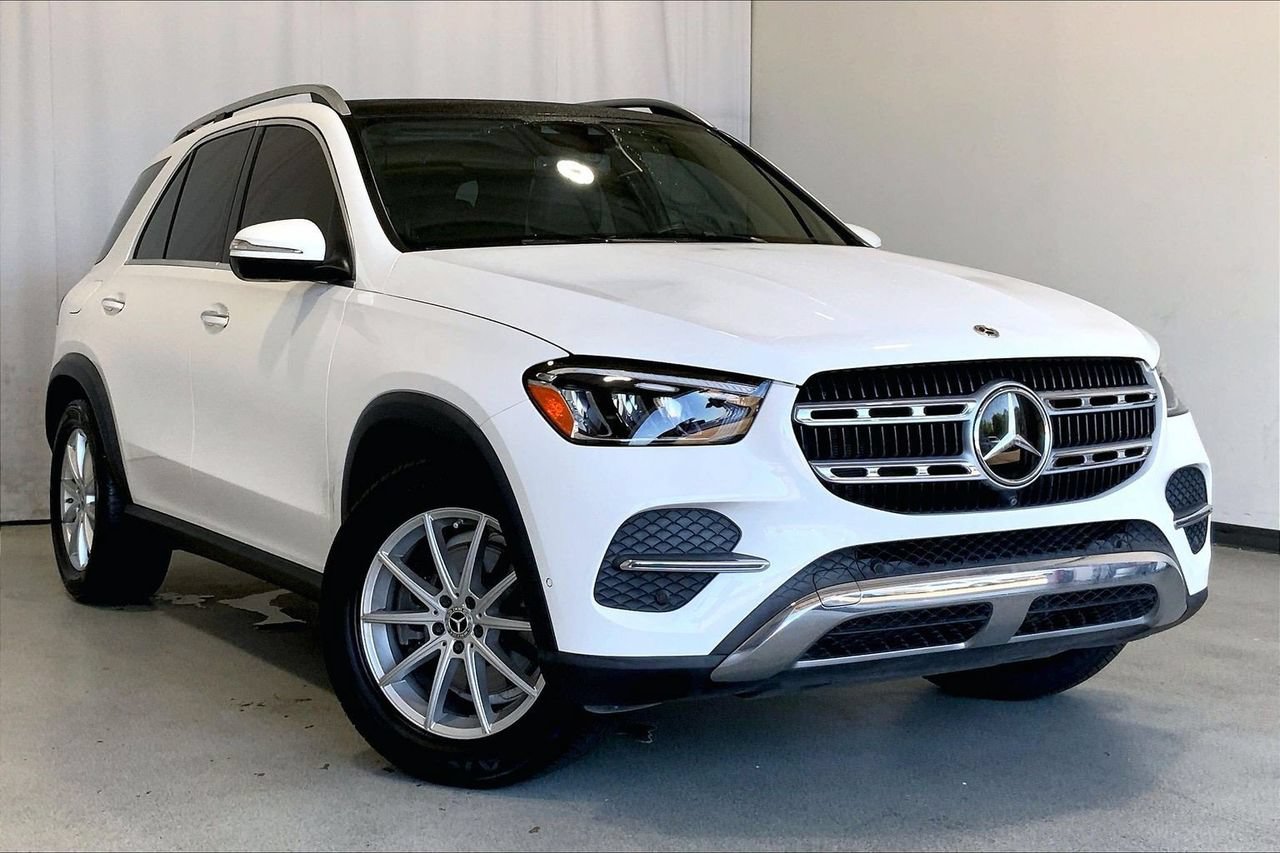 Used 2024 Mercedes-Benz GLE 350 4MATIC w/ 3rd Row Seat Package image 34