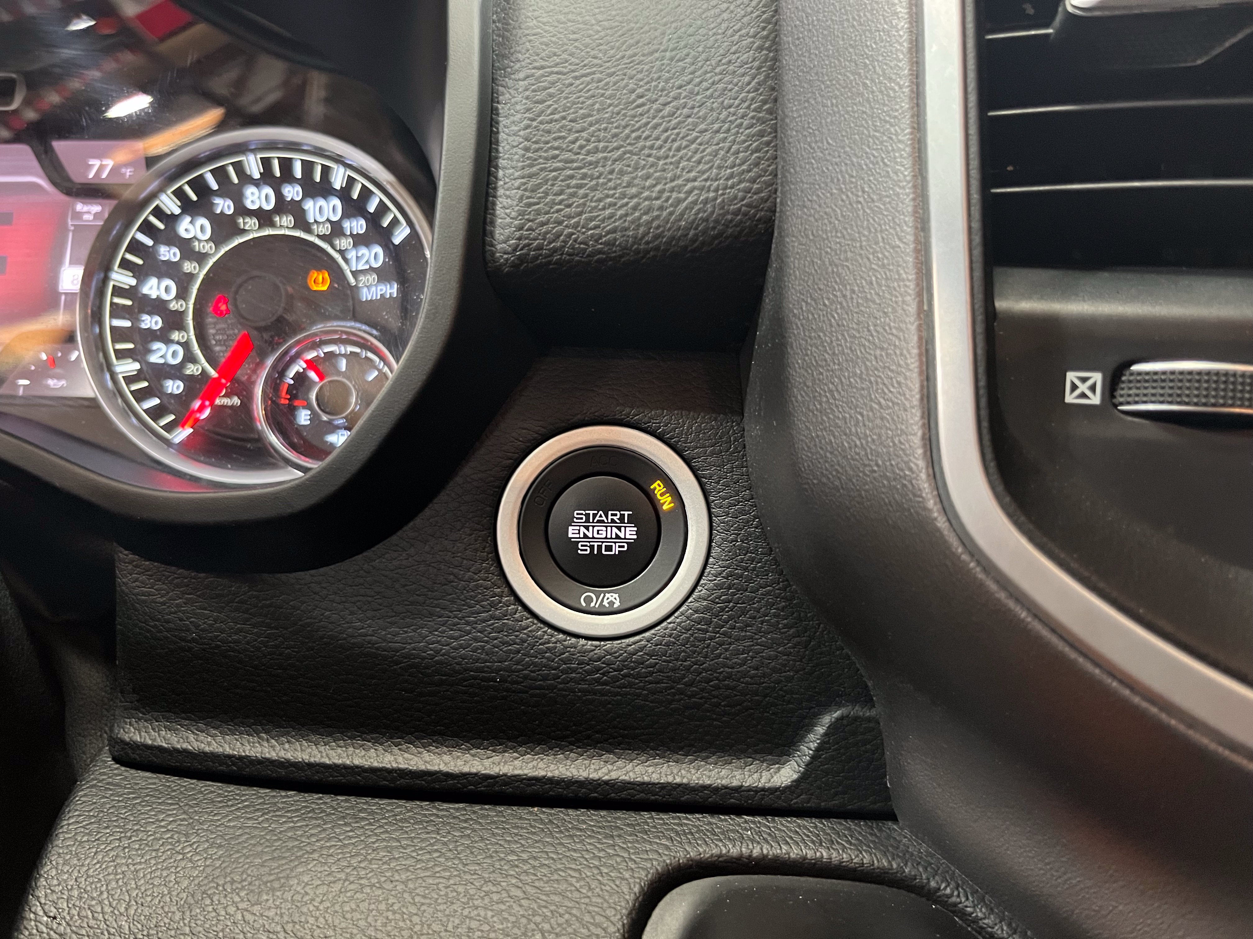 Used 2020 RAM 1500 Big Horn AWD/4WD image 24