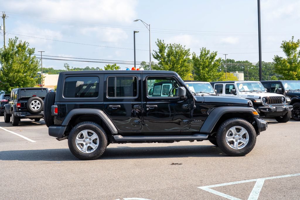 Used 2022 Jeep Wrangler Unlimited Sport AWD/4WD image 4
