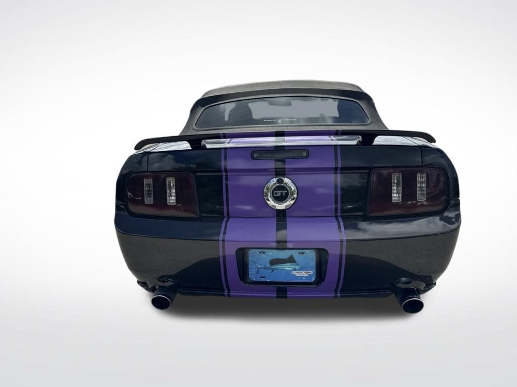 Used 2006 Ford Mustang GT RWD image 7