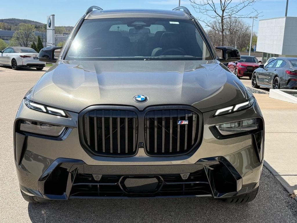 Used 2026 BMW X7 M60i w/ Executive Package AWD/4WD image 8