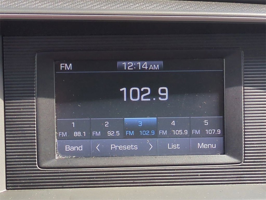 Used 2020 Hyundai Elantra SE w/ Cargo Package (C1) image 18