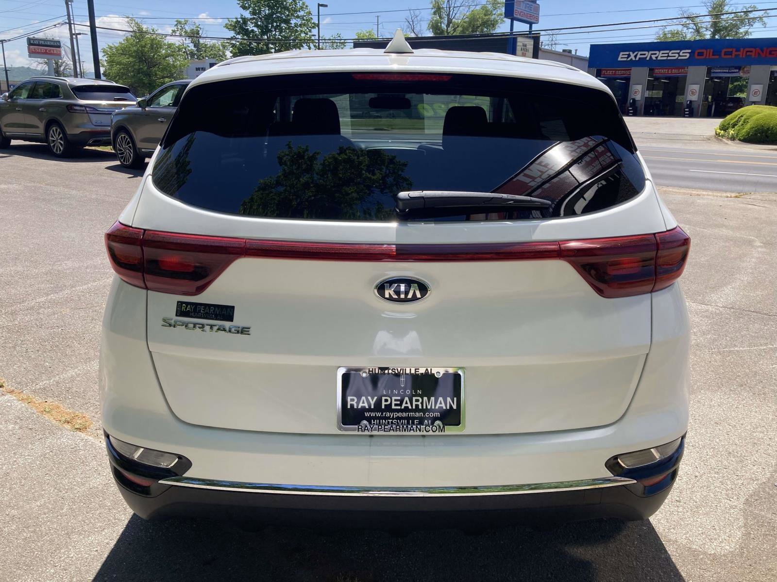 Used 2022 Kia Sportage LX image 6