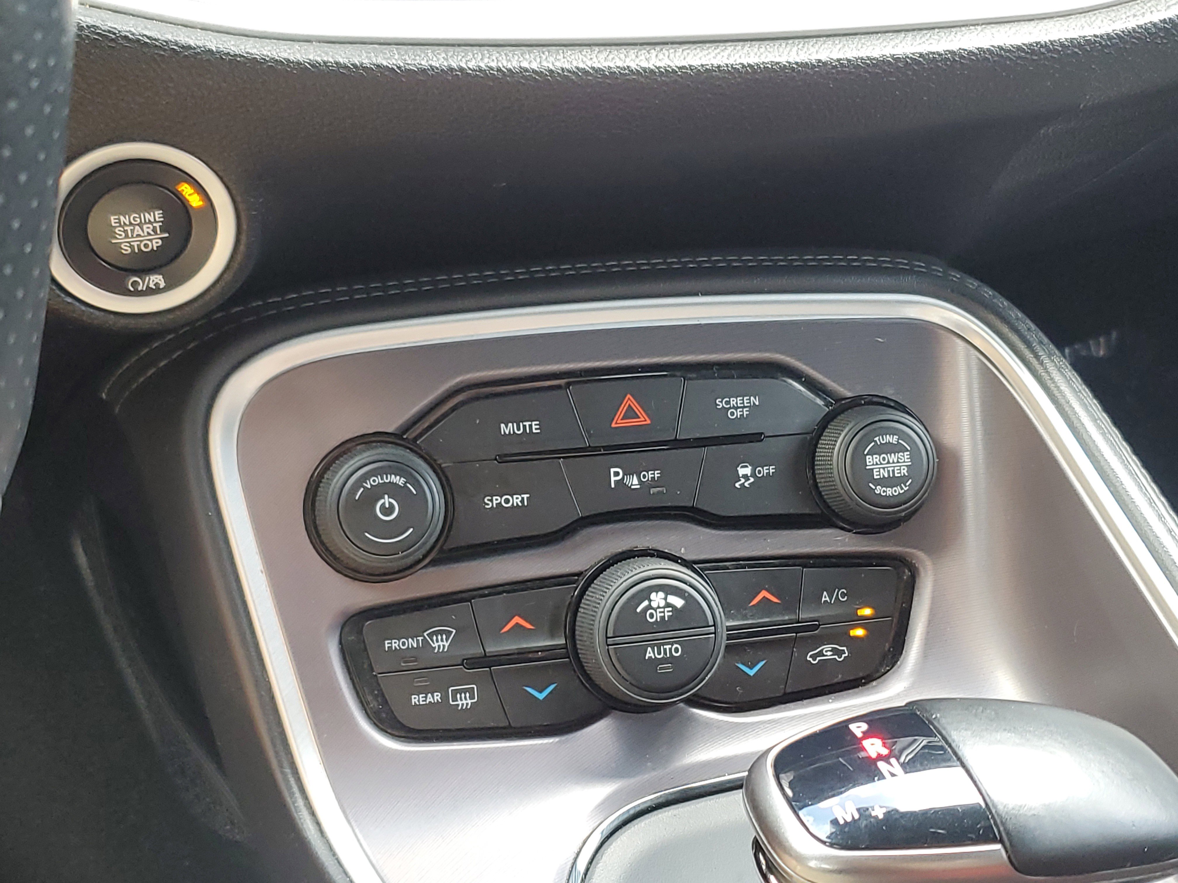 Used 2019 Dodge Challenger R/T image 28
