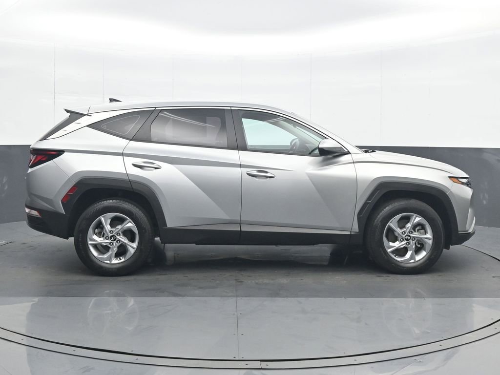 Used 2023 Hyundai Tucson SE image 7