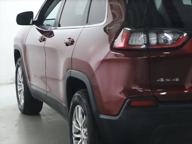 Certified 2021 Jeep Cherokee Latitude Lux w/ Comfort/Convenience Group image 40