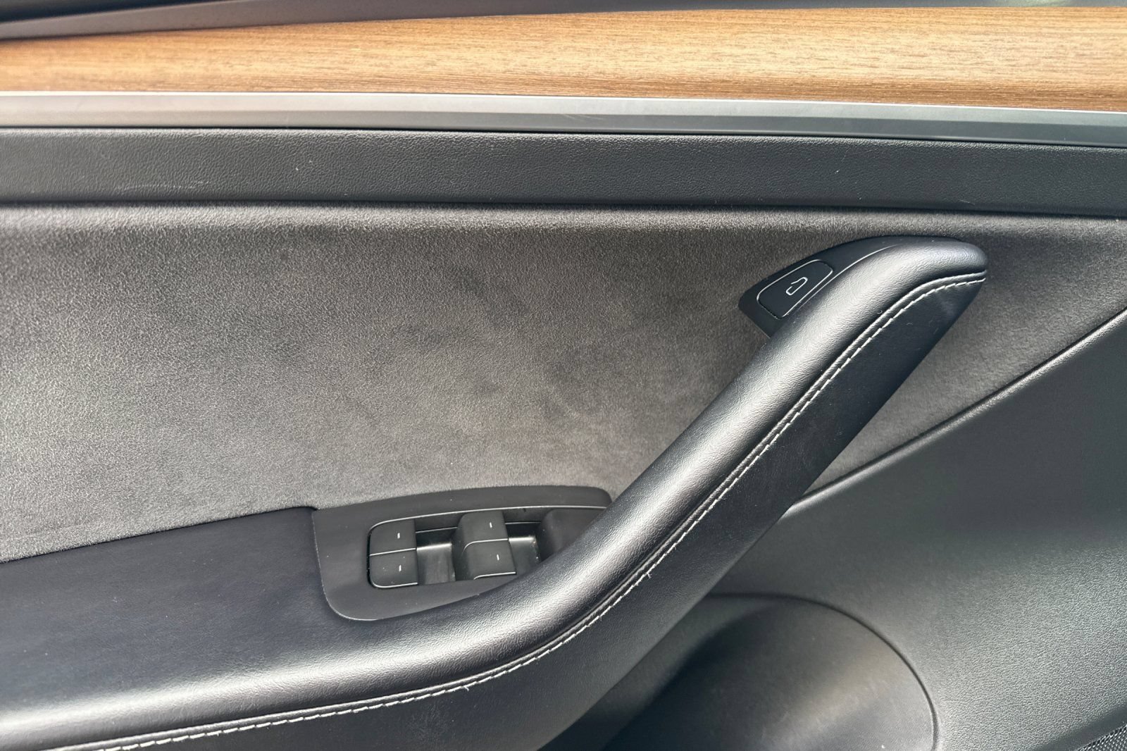 Used 2022 Tesla Model 3 Performance AWD/4WD image 11