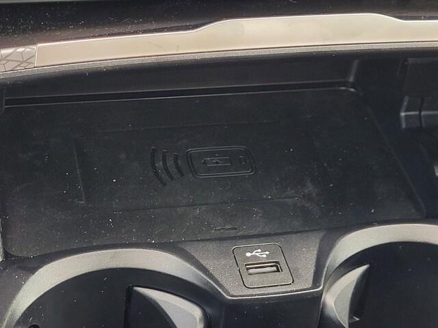 Certified 2025 BMW 330i Sedan w/ Convenience Package image 23