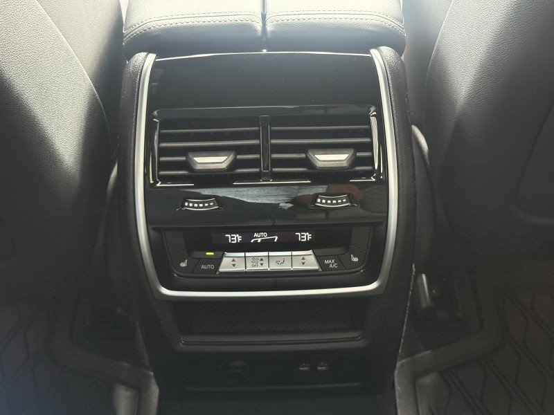 Used 2026 BMW X5 M60i image 25