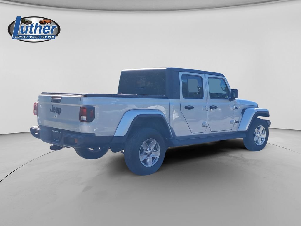 Used 2022 Jeep Gladiator Sport AWD/4WD image 5
