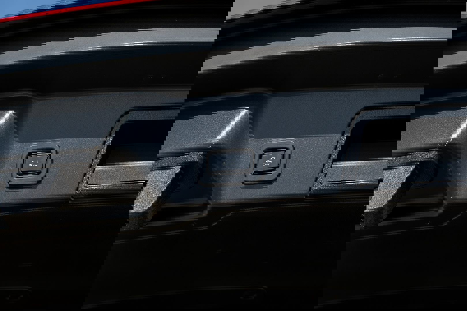 Used 2021 Land Rover Range Rover Evoque R-Dynamic S image 48