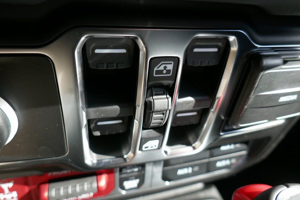 New 2026 Jeep Wrangler Unlimited Rubicon image 17