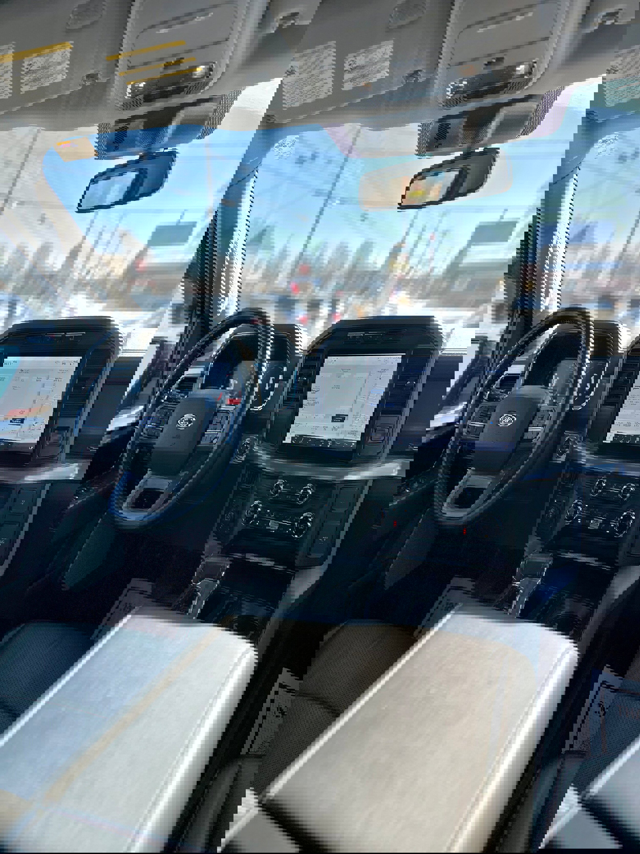 Used 2023 Ford F150 Lariat w/ Equipment Group 502A High image 19