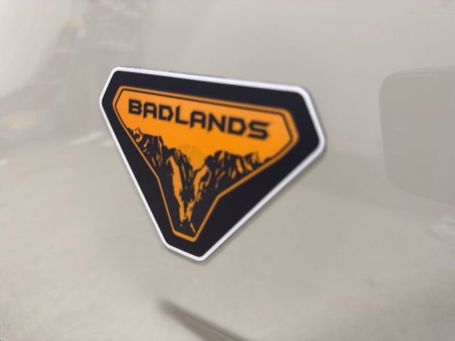 Used 2024 Ford Bronco Sport Badlands image 41