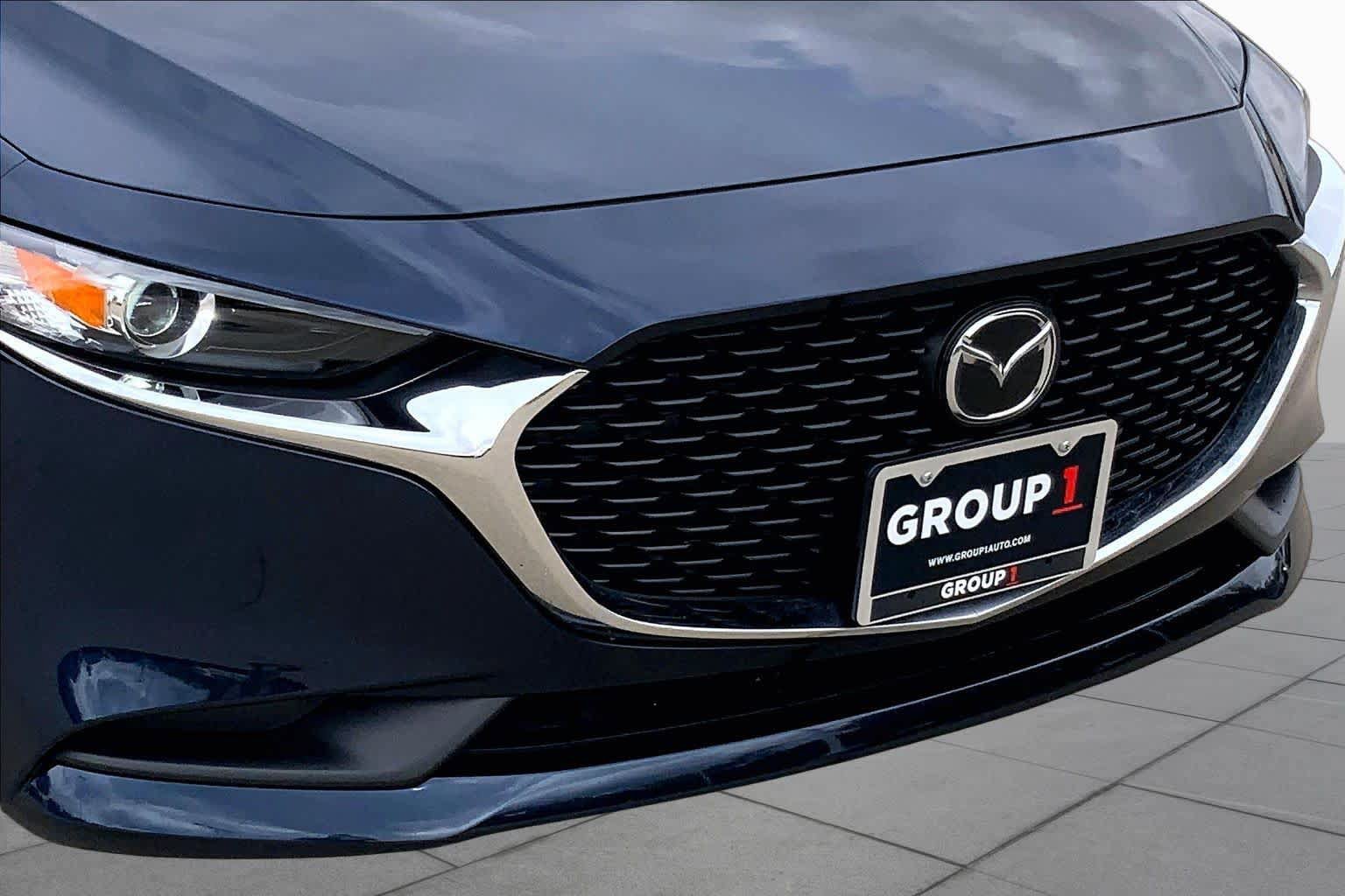 Certified 2025 MAZDA MAZDA3 s FWD image 31