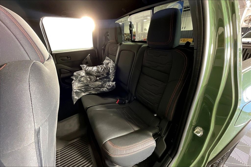 New 2026 Nissan Frontier PRO-4X w/ Pro-4x Convenience Package image 15