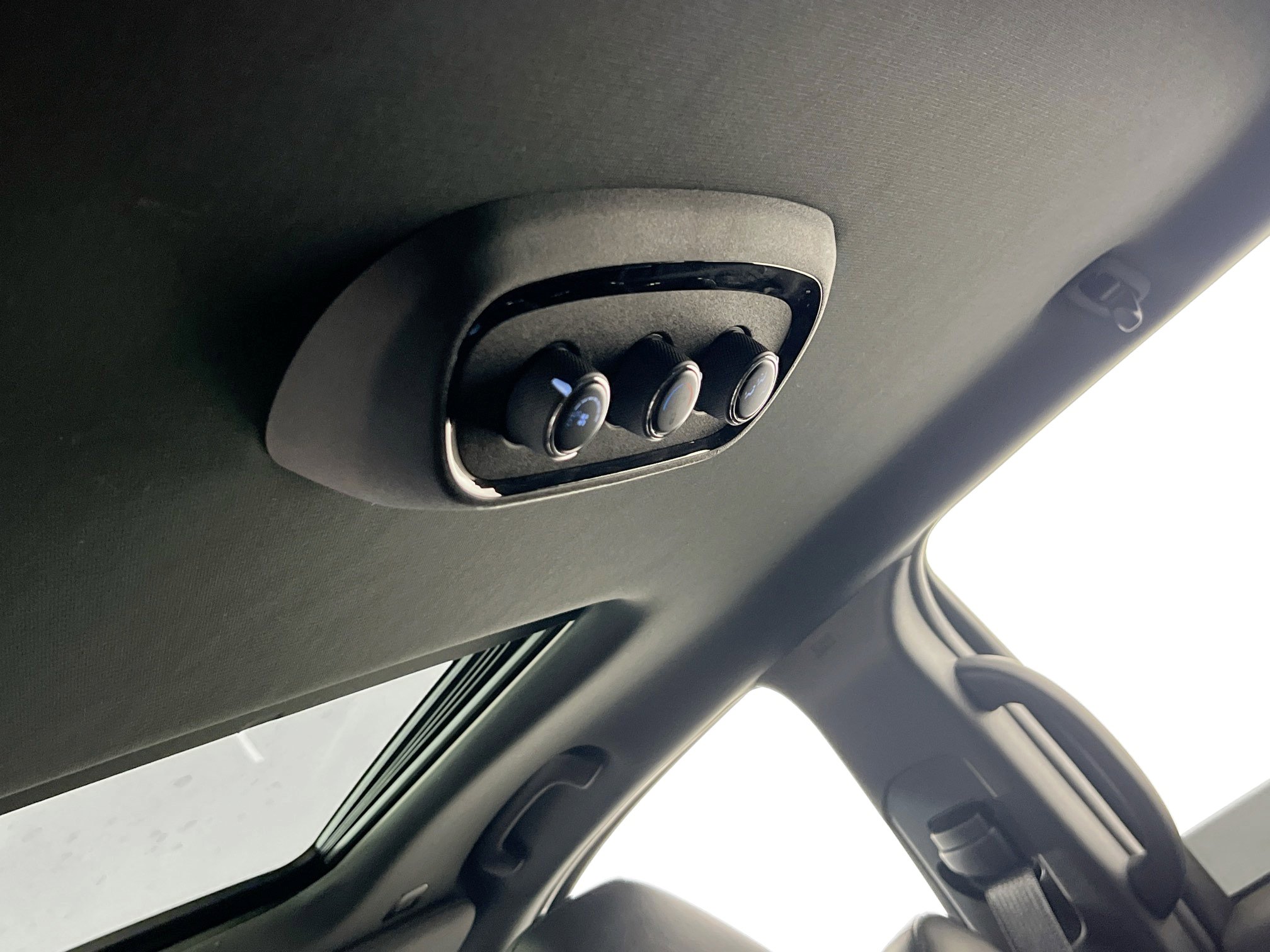 Used 2022 Dodge Durango R/T w/ Blacktop Package image 26