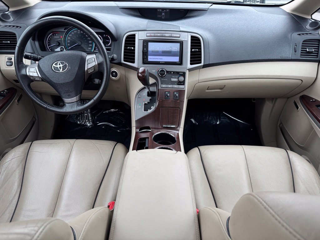 Used 2011 Toyota Venza AWD w/ Premium Pkg #2 image 14
