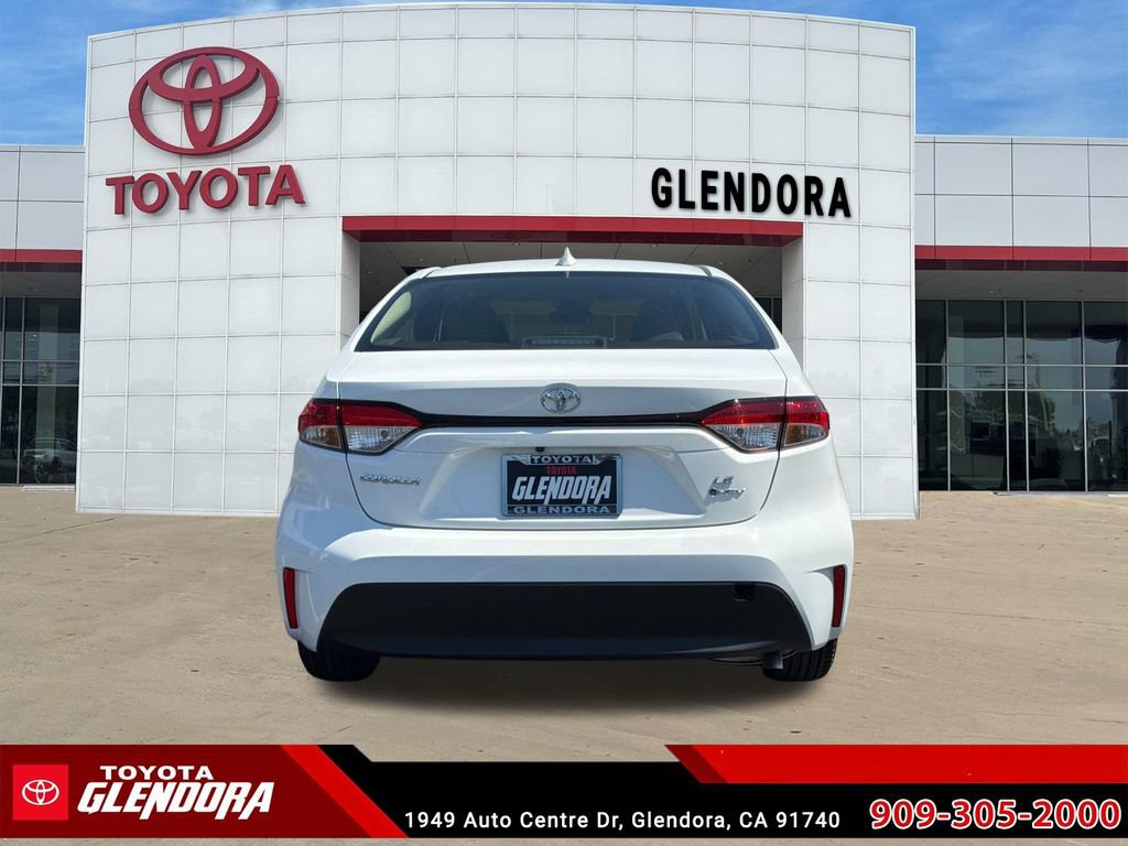 Used 2026 Toyota Corolla LE w/ Carpet Mat Package (TMS) FWD image 6