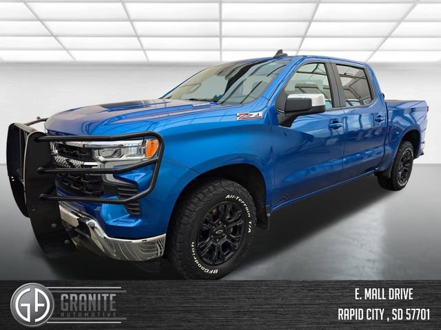 Used 2022 Chevrolet Silverado 1500 LT w/ Z71 Off-Road Package image 1