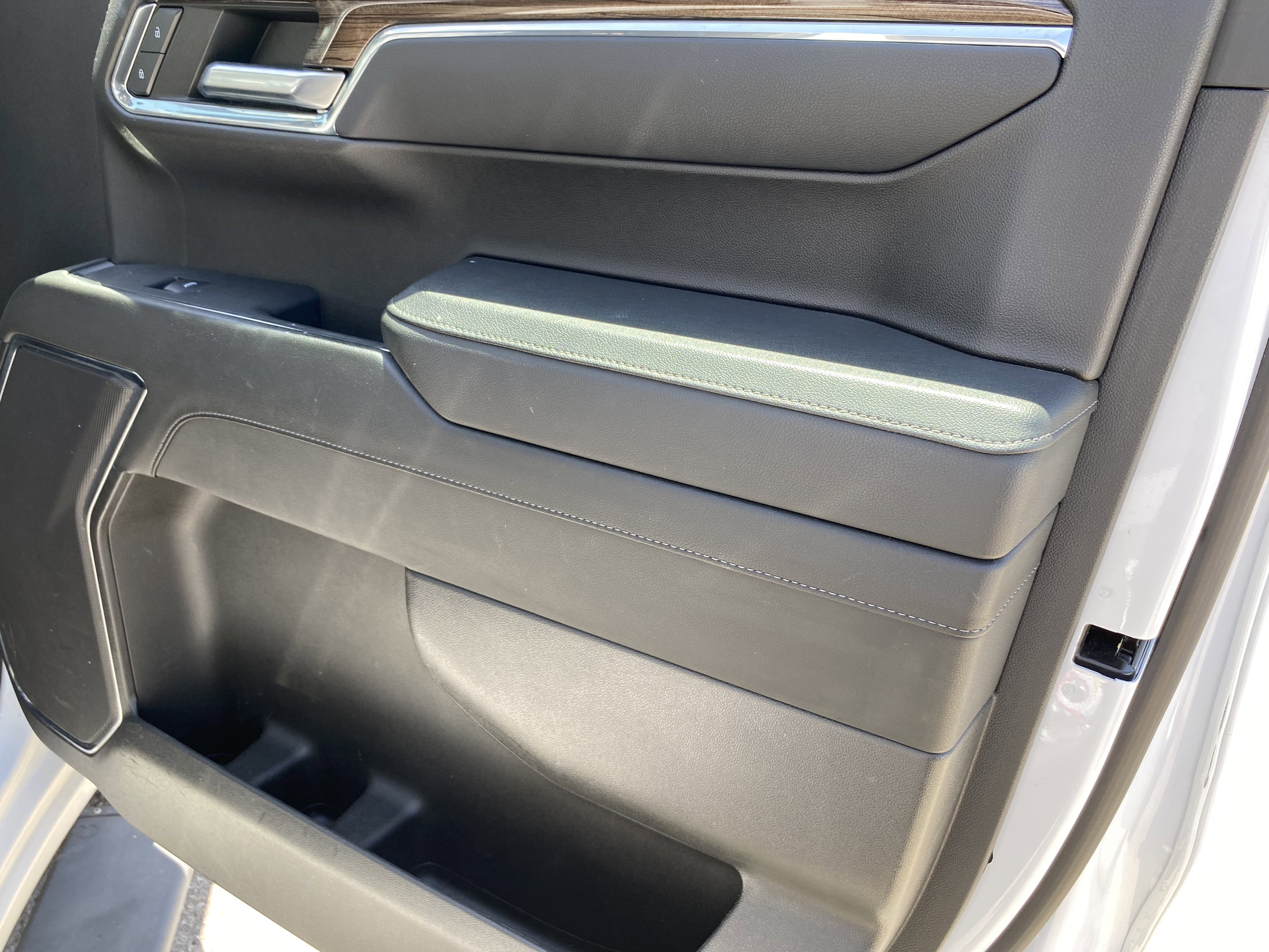Used 2023 Chevrolet Silverado 1500 RST w/ Protection Package image 21