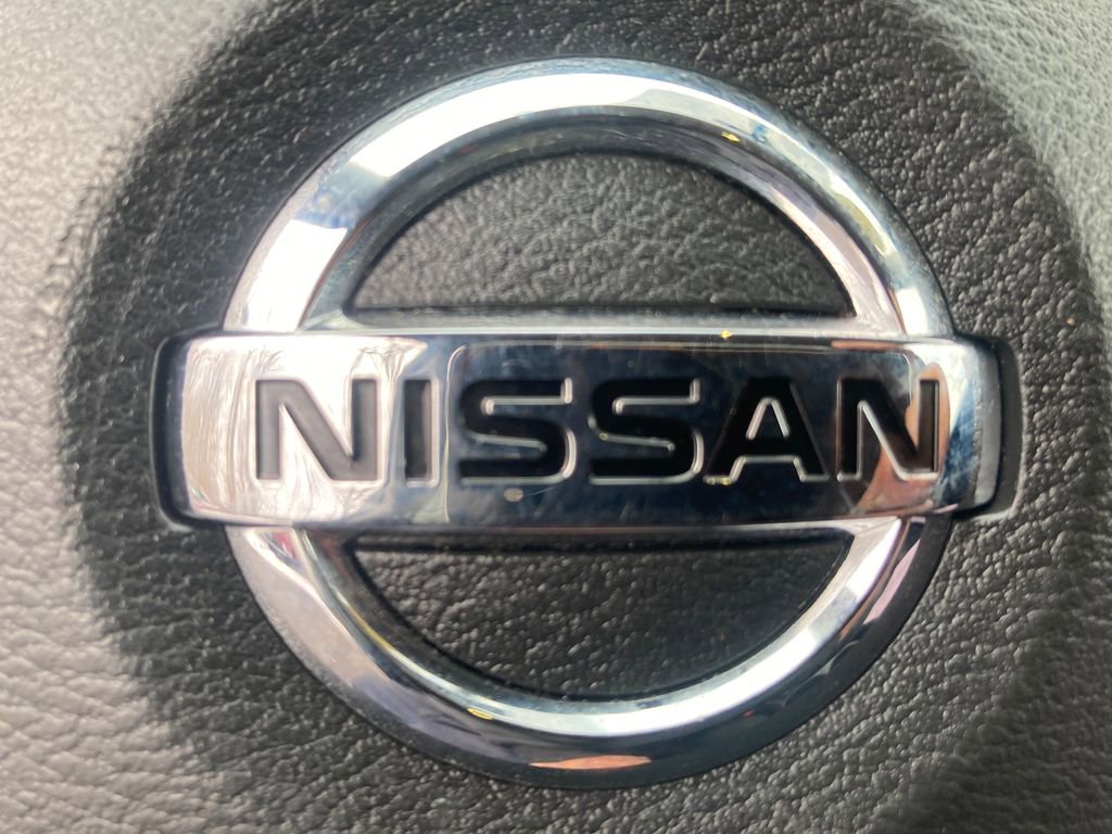 Used 2018 Nissan Rogue SV w/ Premium Package image 29