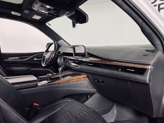 Used 2021 Cadillac Escalade Sport Platinum w/ Heavy-Duty Trailer Package image 21