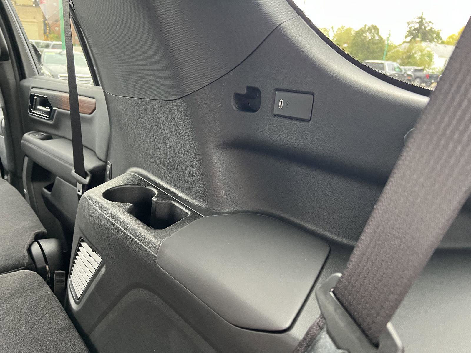 New 2026 GMC Yukon Denali w/ Sun & Power Step Package image 50