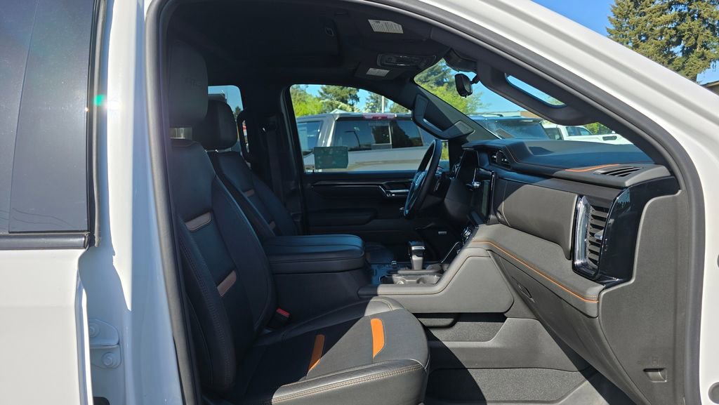 Used 2024 GMC Sierra 1500 AT4 w/ Technology Package AWD/4WD image 50