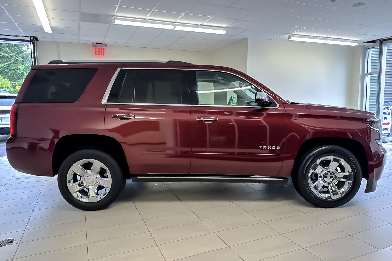 Used 2017 Chevrolet Tahoe Premier w/ Max Trailering Package AWD/4WD image 3