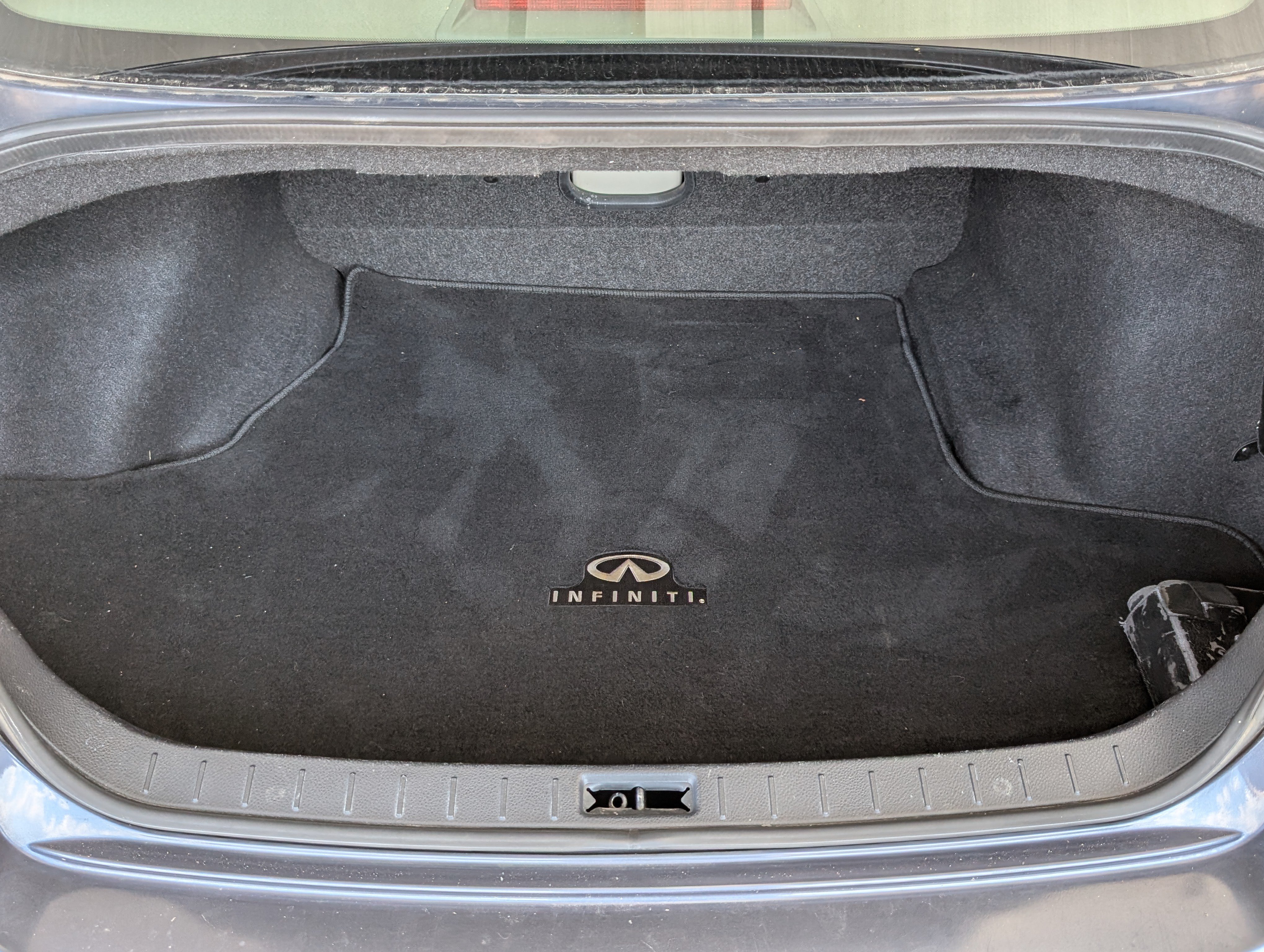 Used 2012 INFINITI G25 Journey RWD image 15