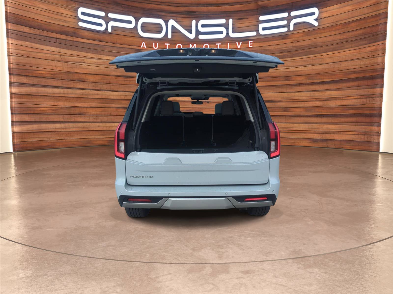 Used 2025 Ford Expedition Platinum image 30